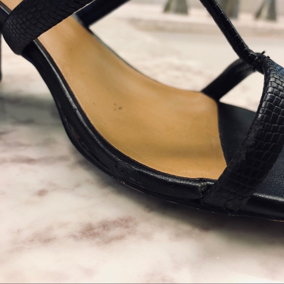 Report Signature ‘Adelina’ Gladiator Sandal - Picture 6 of 8